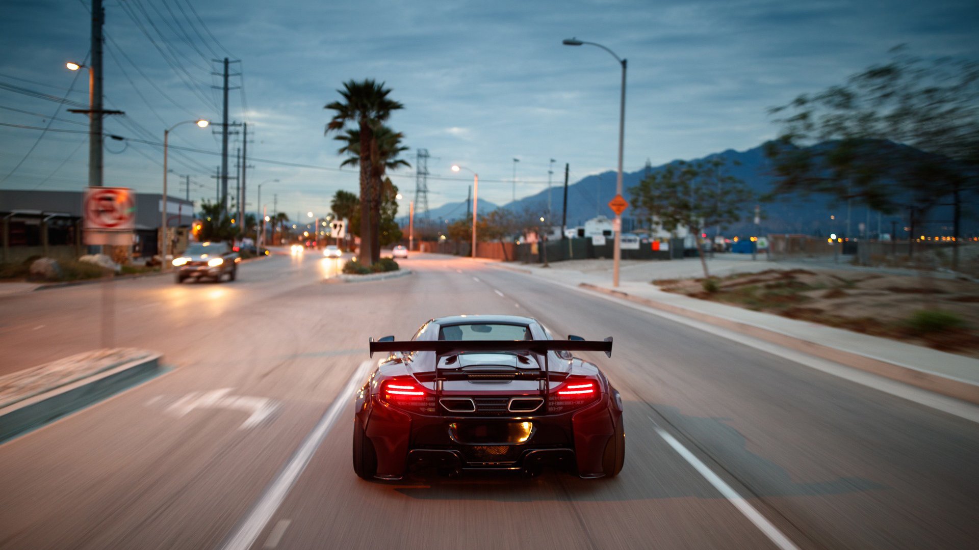 球队在连续客场作战中展现韧性战绩稳定赢得外界赞誉,球队连胜